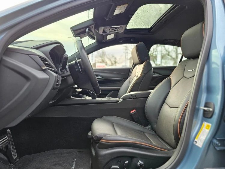 2024 Cadillac CT4-V - Image 4 of 6