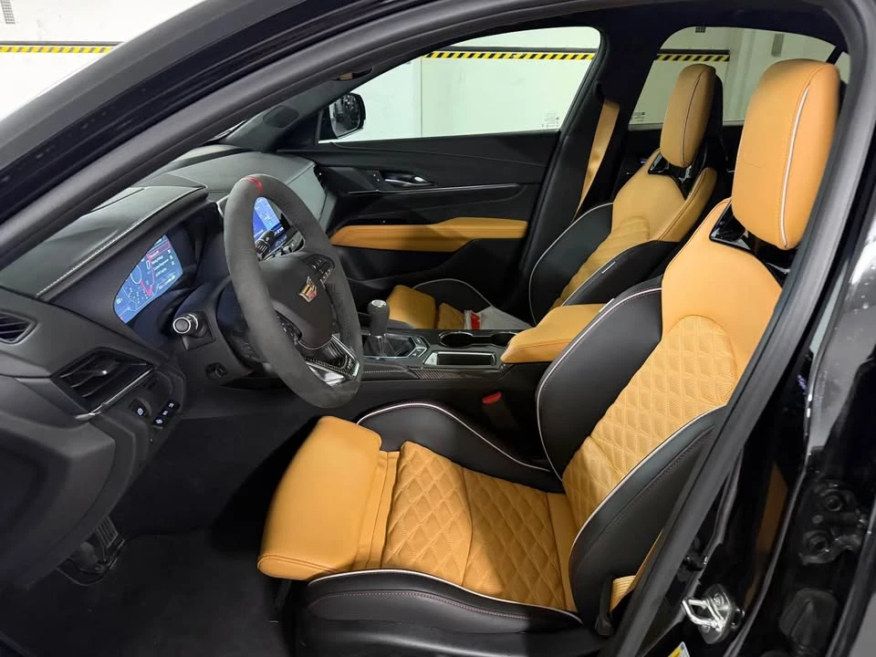 2024 Cadillac CT4-V - Image 13 of 20