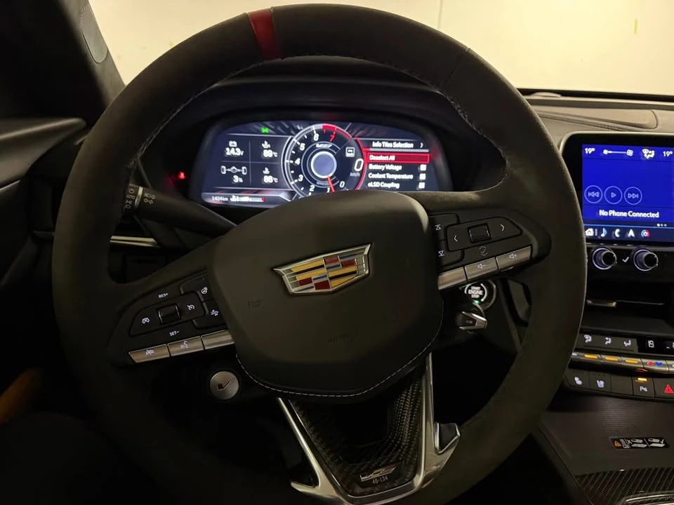 2024 Cadillac CT4-V - Image 14 of 20
