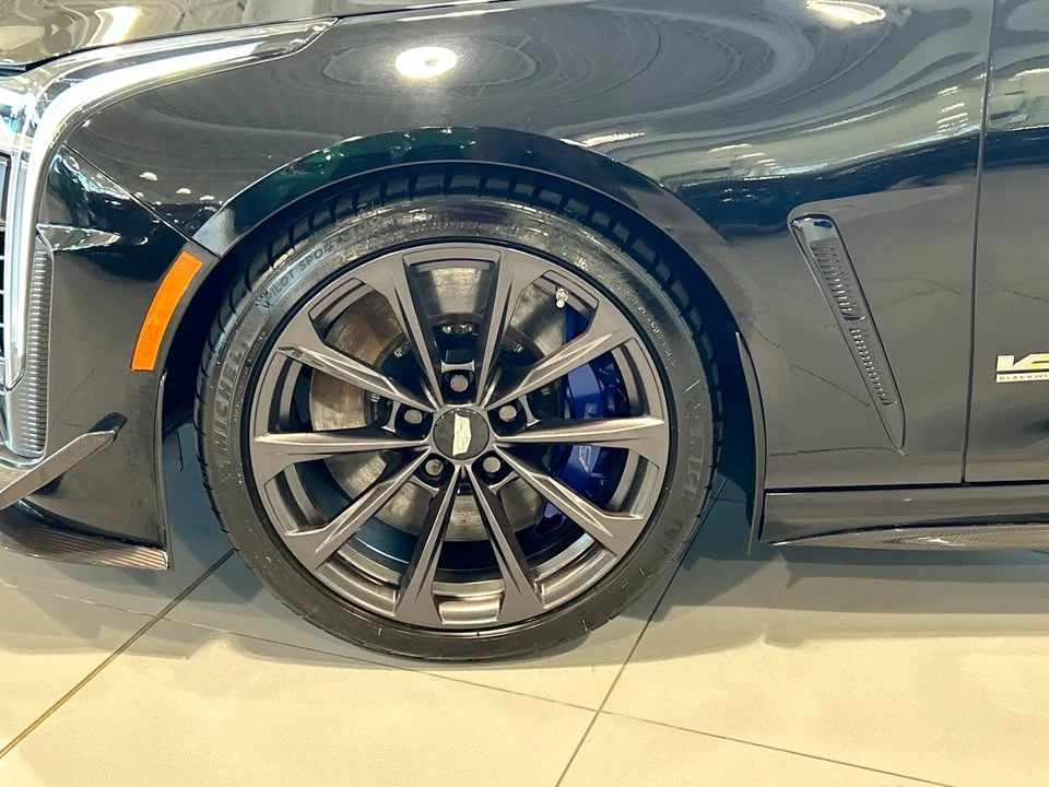 2024 Cadillac CT4-V Blackwing - Image 3 of 15