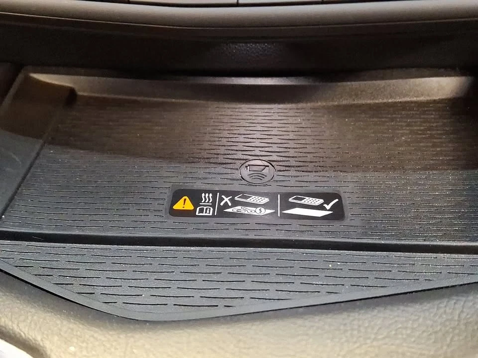 2024 Cadillac CT4-V Blackwing - Image 11 of 16