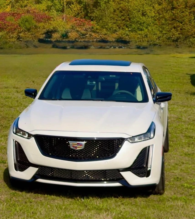 2024 Cadillac CT5 - Image 5 of 13