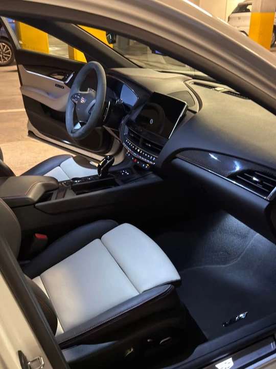 2024 Cadillac CT5 - Image 14 of 14