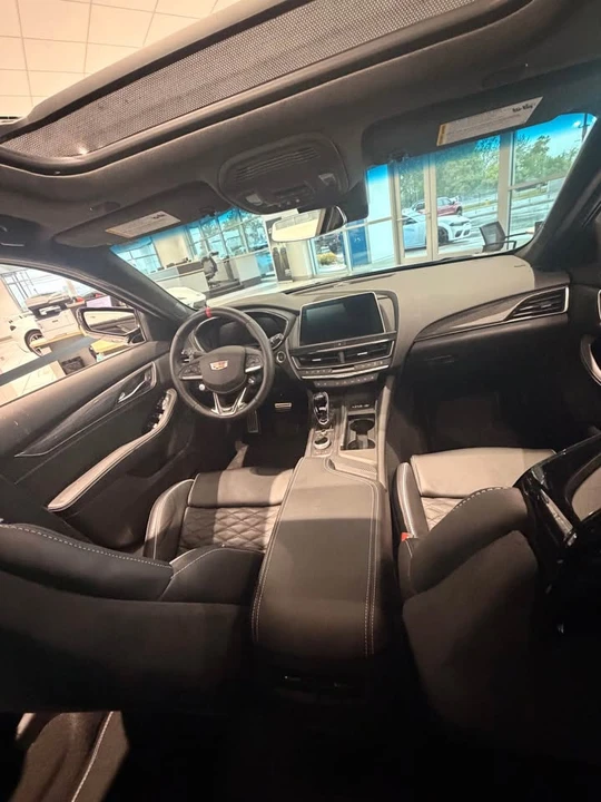 2024 Cadillac CT5-V Blackwing - Image 5 of 5