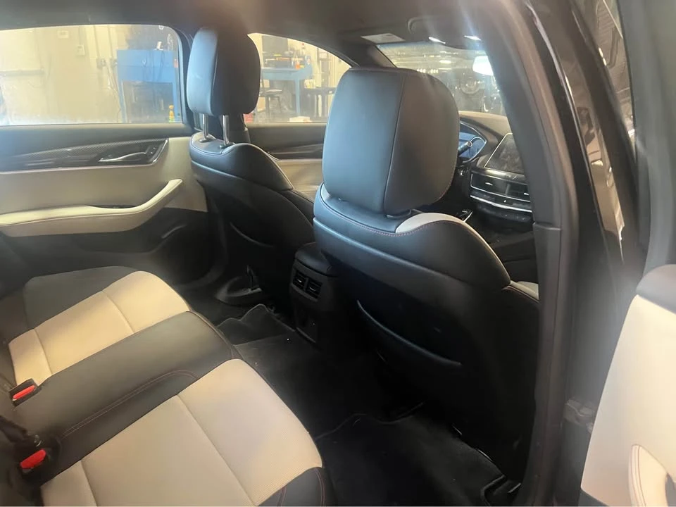 2024 Cadillac CT5 - Image 8 of 11
