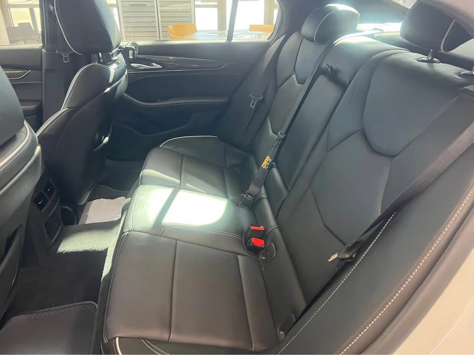 2024 Cadillac CT5-V Blackwing - Image 8 of 10
