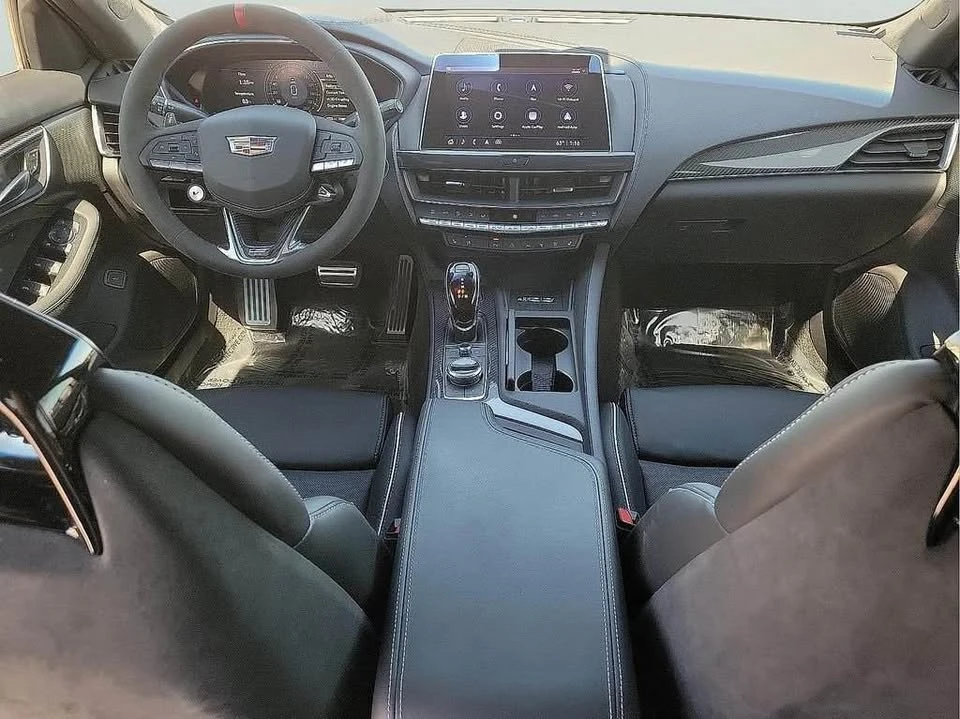 2024 Cadillac CT5-V Blackwing - Image 10 of 18