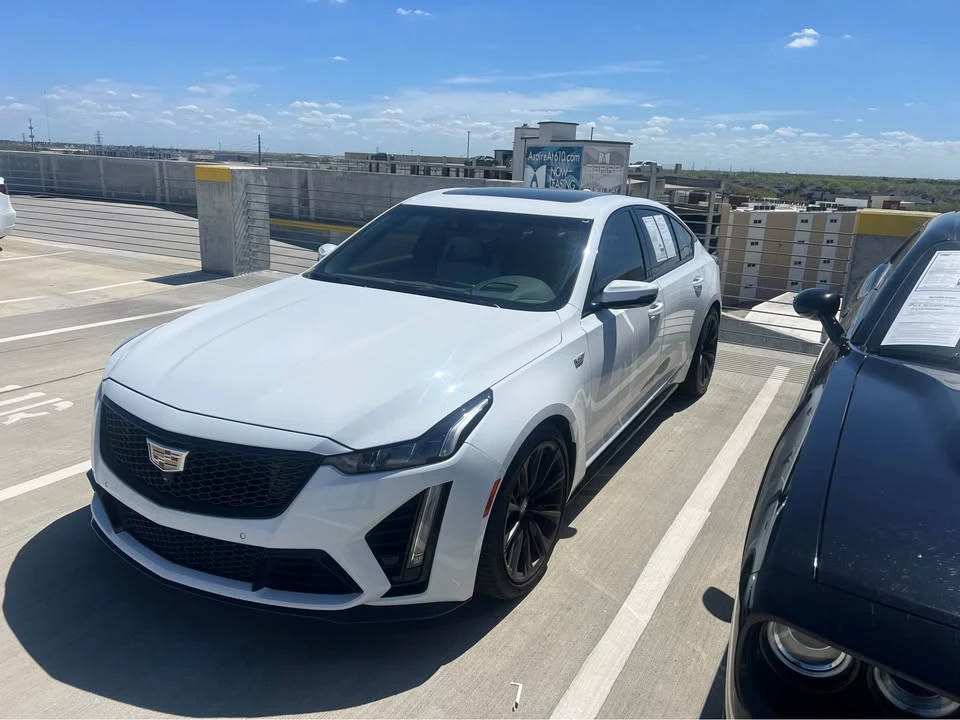 2024 Cadillac CT5-V Blackwing - Image 2 of 8