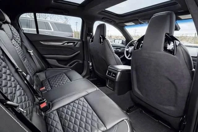2024 Cadillac CT5-V Blackwing - Image 15 of 19
