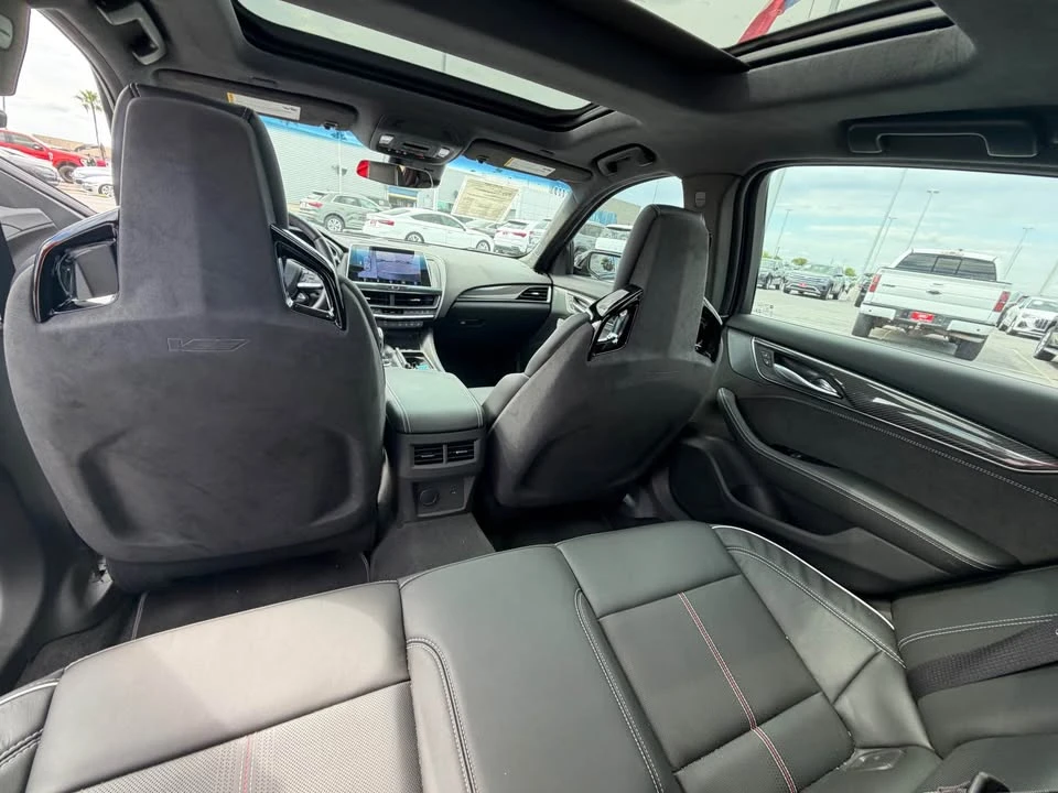 2024 Cadillac CT5-V Blackwing - Image 9 of 17