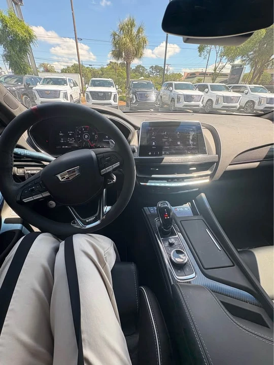 2024 Cadillac CT5-V Blackwing - Image 10 of 20