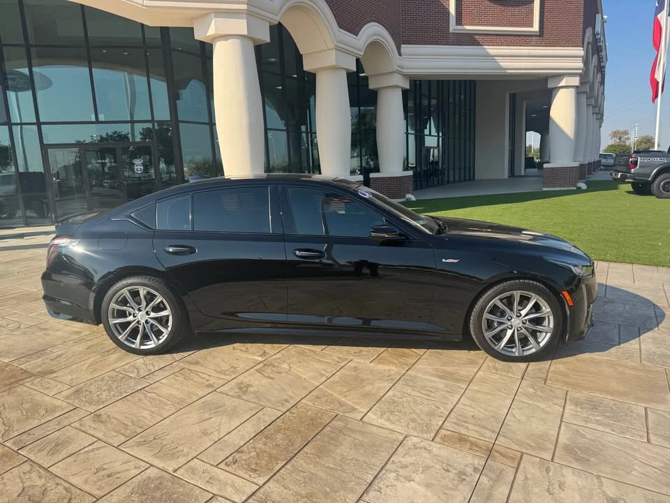 2024 Cadillac CT5-V - Image 2 of 11