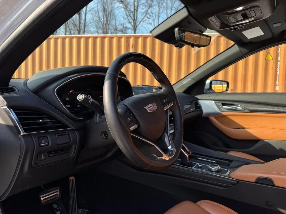 2024 Cadillac CT5-V - Image 9 of 16