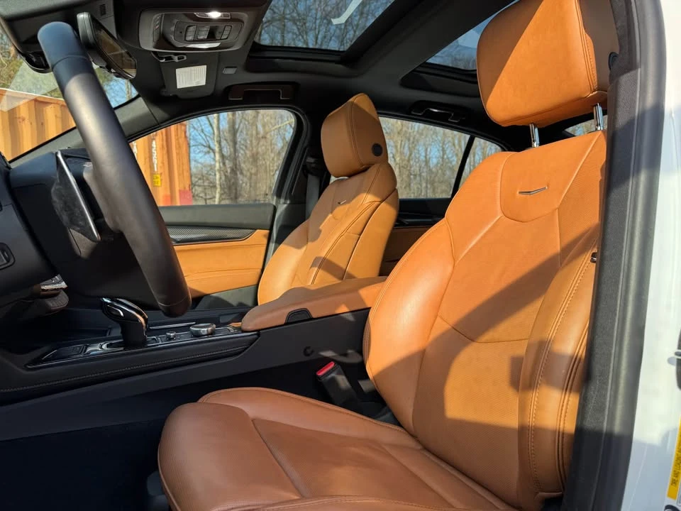 2024 Cadillac CT5-V - Image 8 of 16