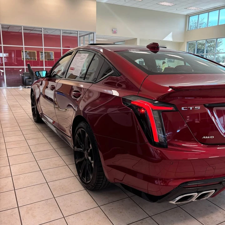 2024 Cadillac CT5-V - Image 5 of 9