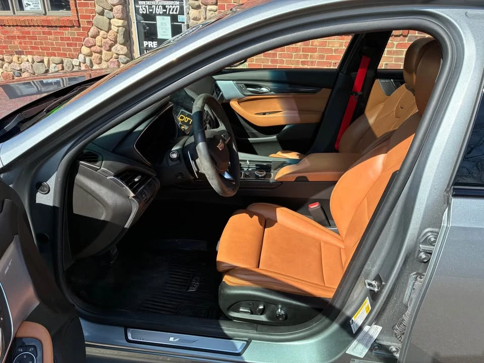 2024 Cadillac CT5-V - Image 10 of 20