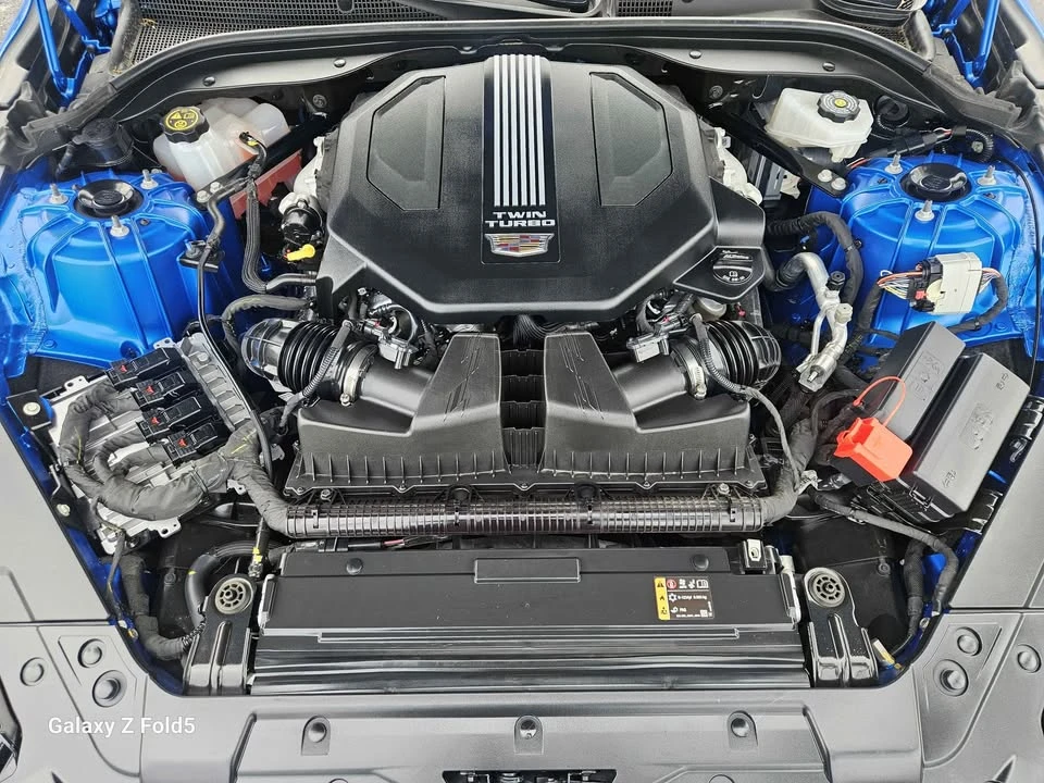 2024 Cadillac CT5-V - Image 15 of 16