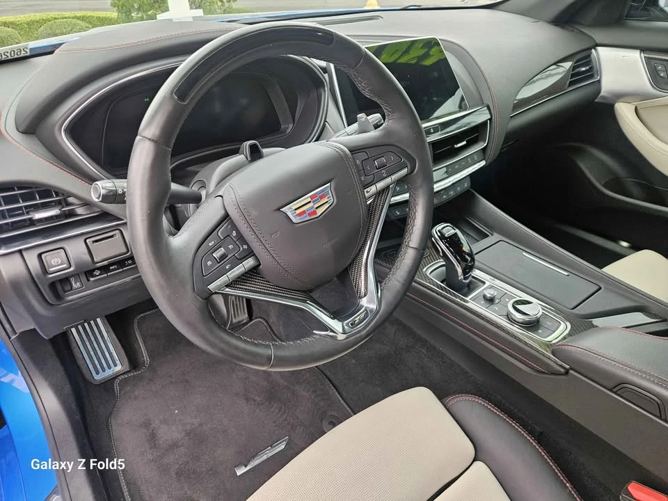 2024 Cadillac CT5-V - Image 12 of 16