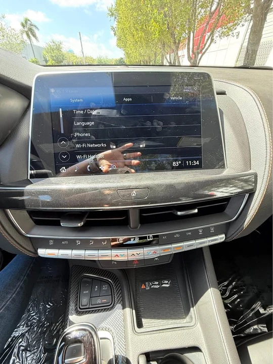 2024 Cadillac CT5-V - Image 15 of 18
