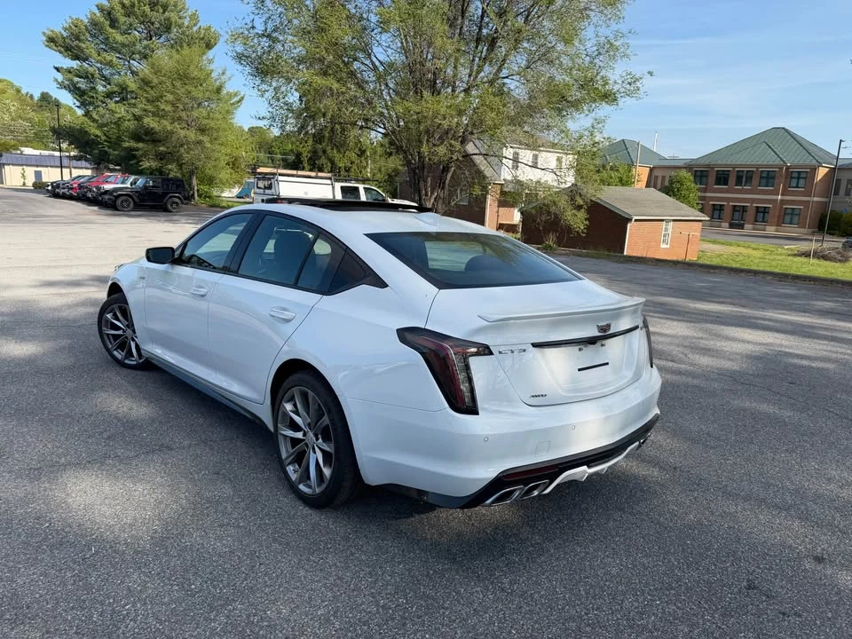 2024 Cadillac CT5-V - Image 4 of 15
