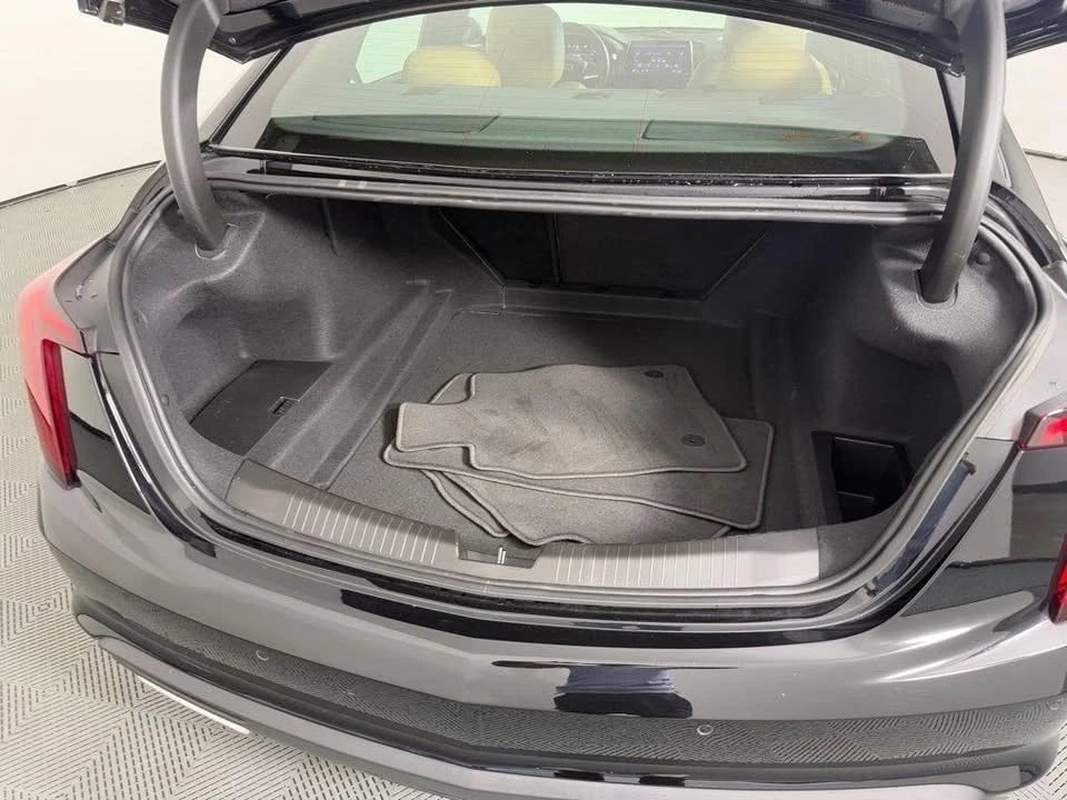 2024 Cadillac CT5 - Image 12 of 15