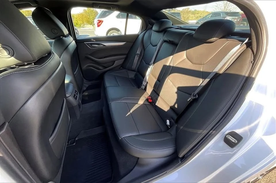 2024 Cadillac CT5 - Image 15 of 20