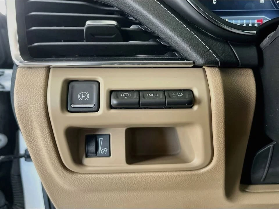 2024 Cadillac CT5 - Image 10 of 20
