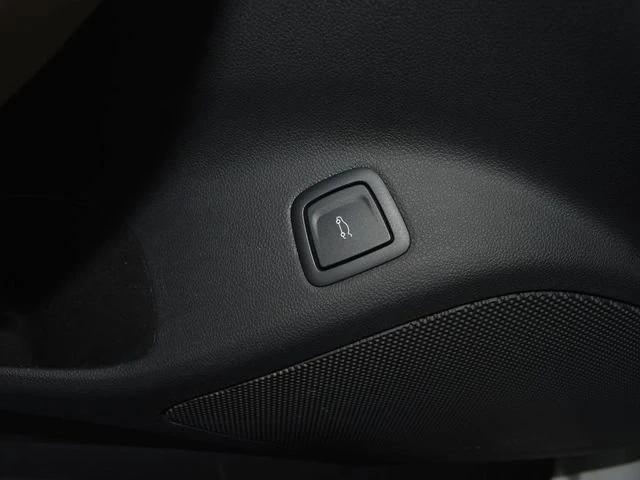 2024 Cadillac CT5 - Image 13 of 20