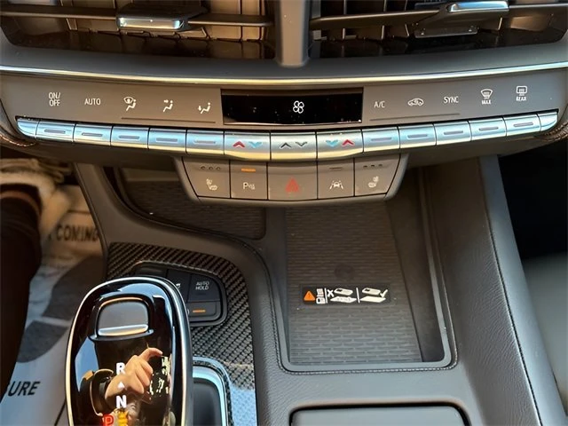2024 Cadillac CT5 - Image 15 of 18