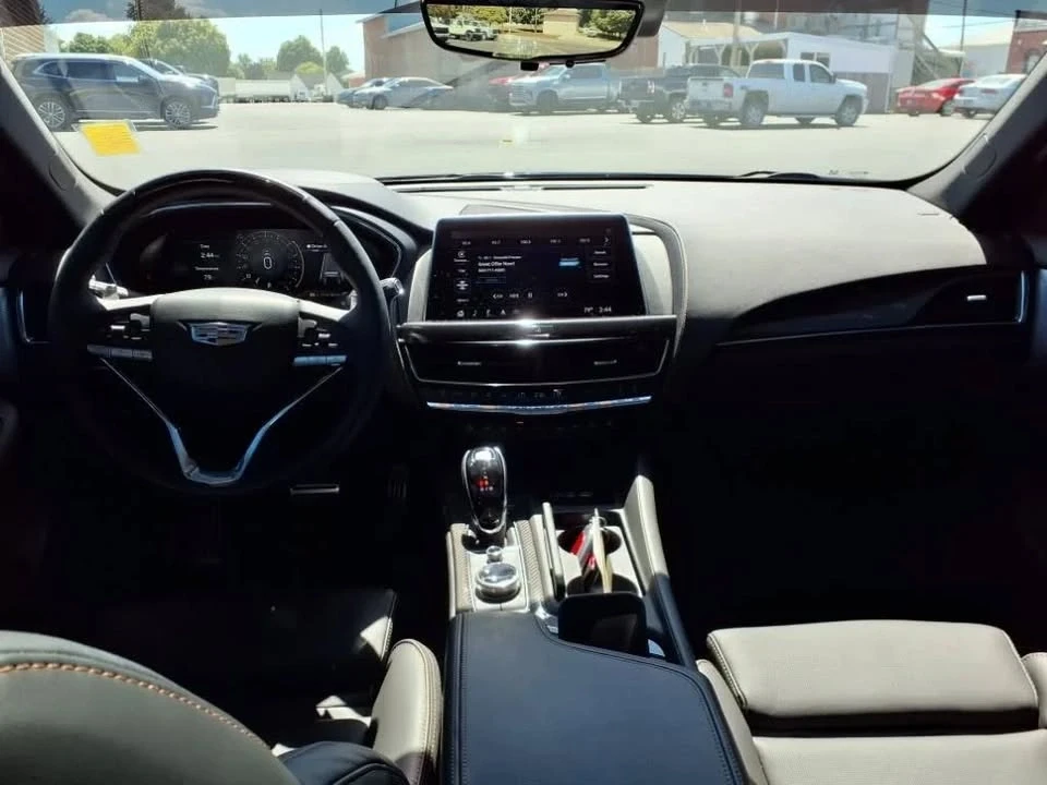 2024 Cadillac CT5 - Image 8 of 10