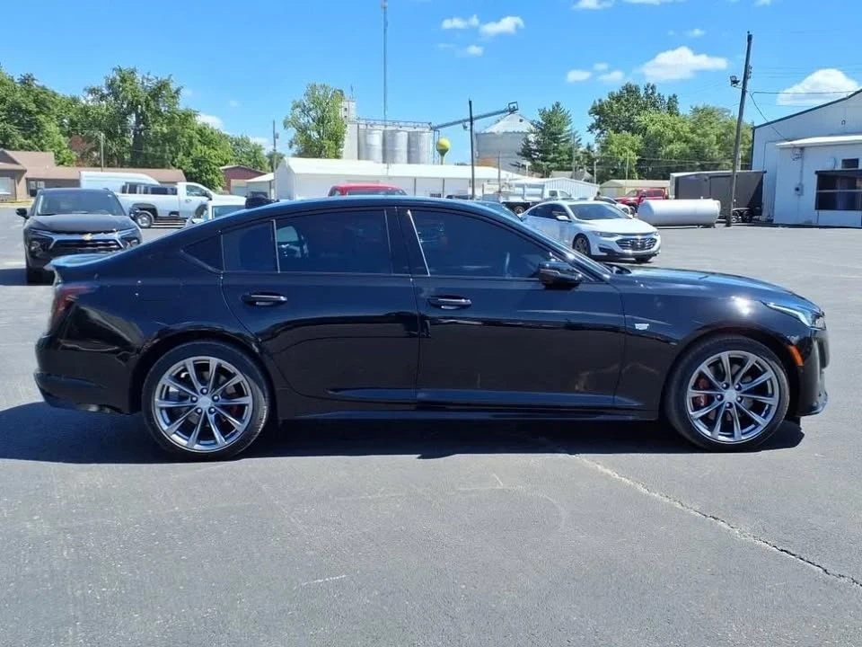 2024 Cadillac CT5 - Image 5 of 10