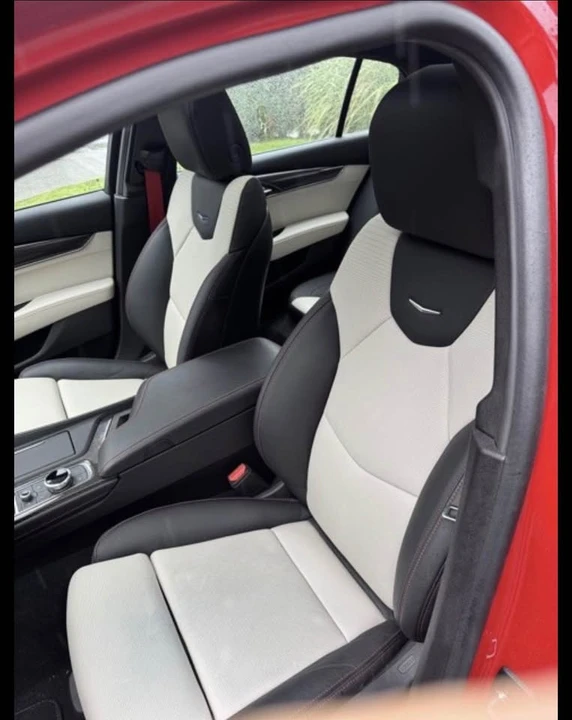 2024 Cadillac CT5-V - Image 5 of 5