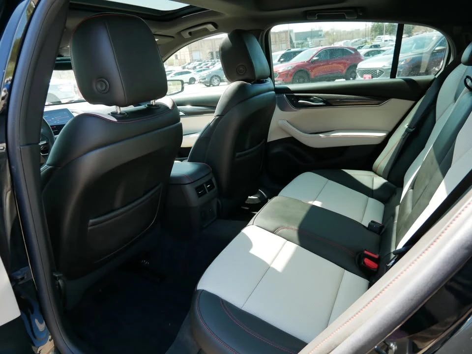 2024 Cadillac CT5-V - Image 6 of 7