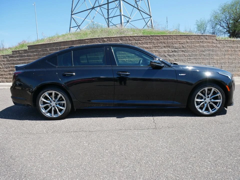 2024 Cadillac CT5-V - Image 4 of 7