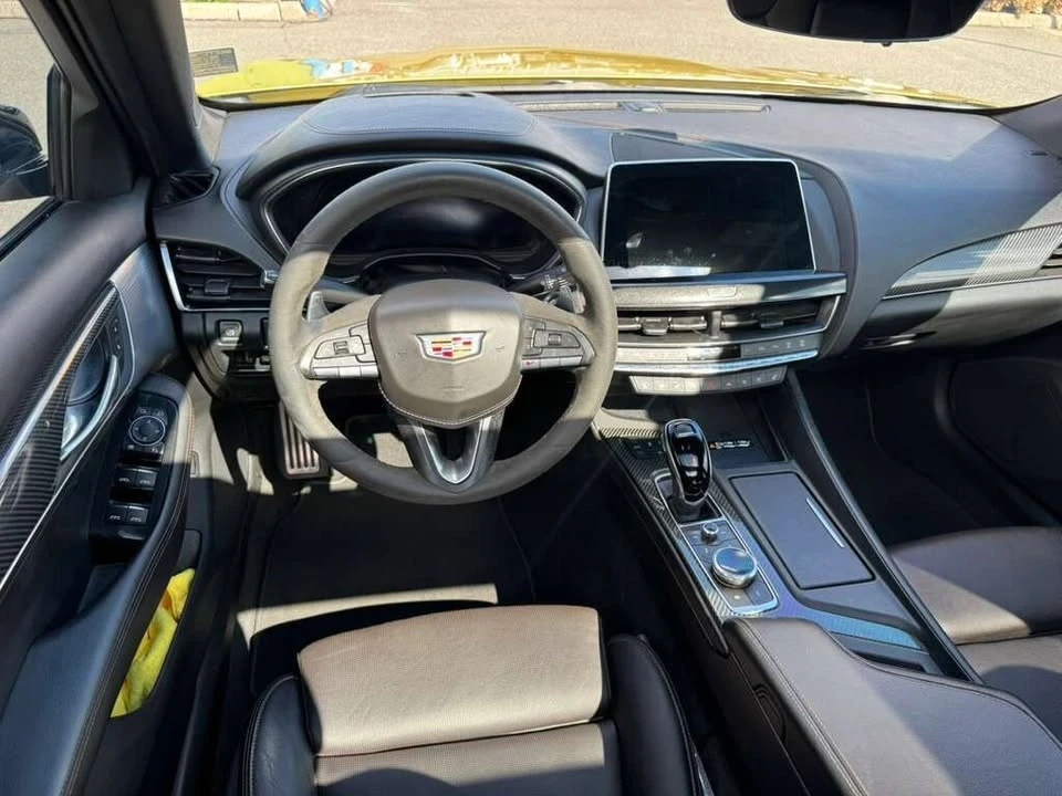 2024 Cadillac CT5-V - Image 16 of 19
