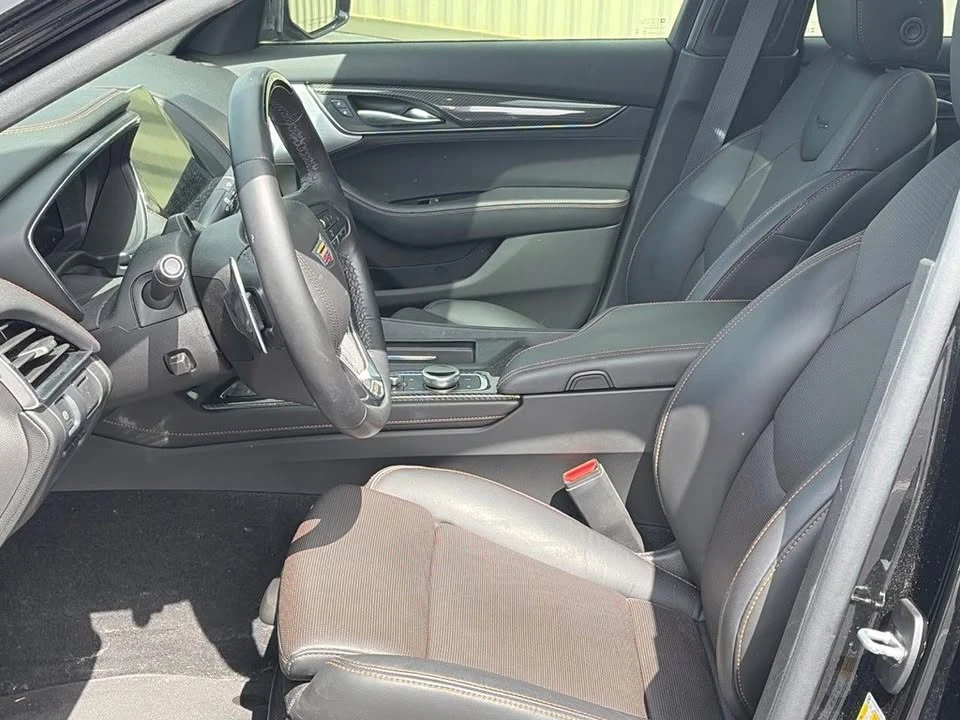 2024 Cadillac CT5-V - Image 3 of 4