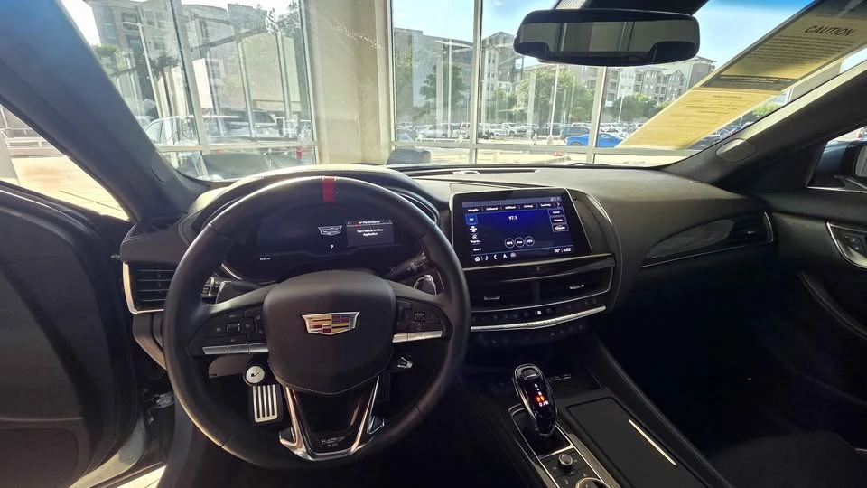 2024 Cadillac CT5-V Blackwing - Image 10 of 18