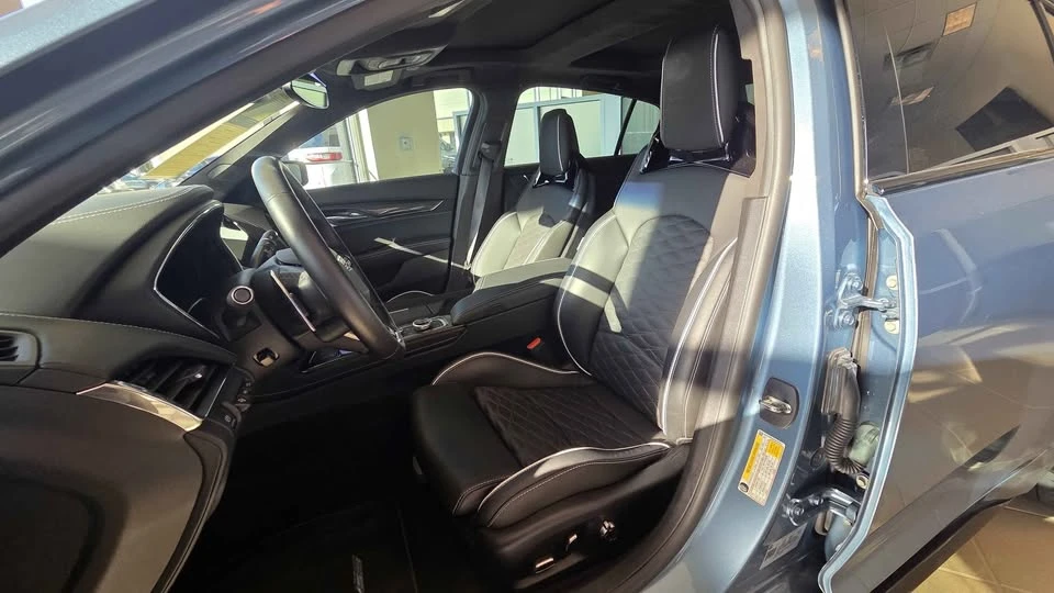 2024 Cadillac CT5-V Blackwing - Image 15 of 18