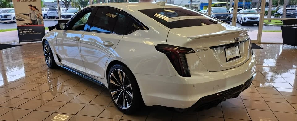2024 Cadillac CT5-V Blackwing - Image 2 of 11