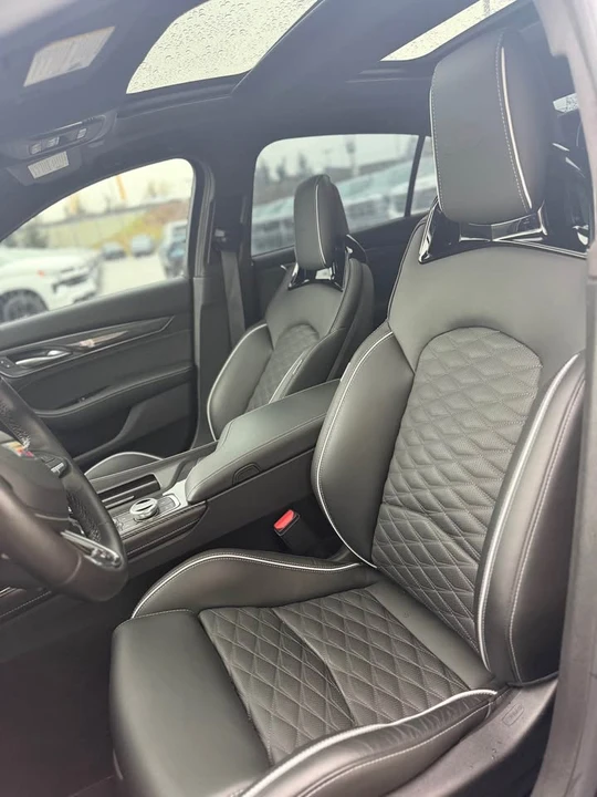 2024 Cadillac CT5-V Blackwing - Image 10 of 11