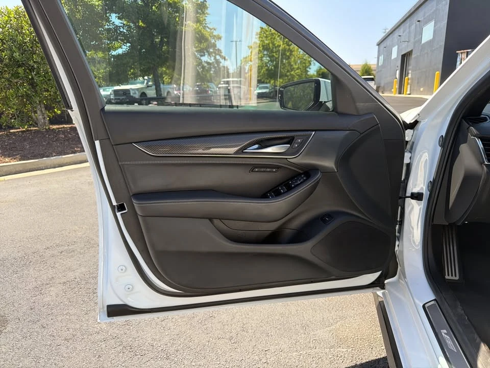 2024 Cadillac CT5-V Blackwing - Image 14 of 18