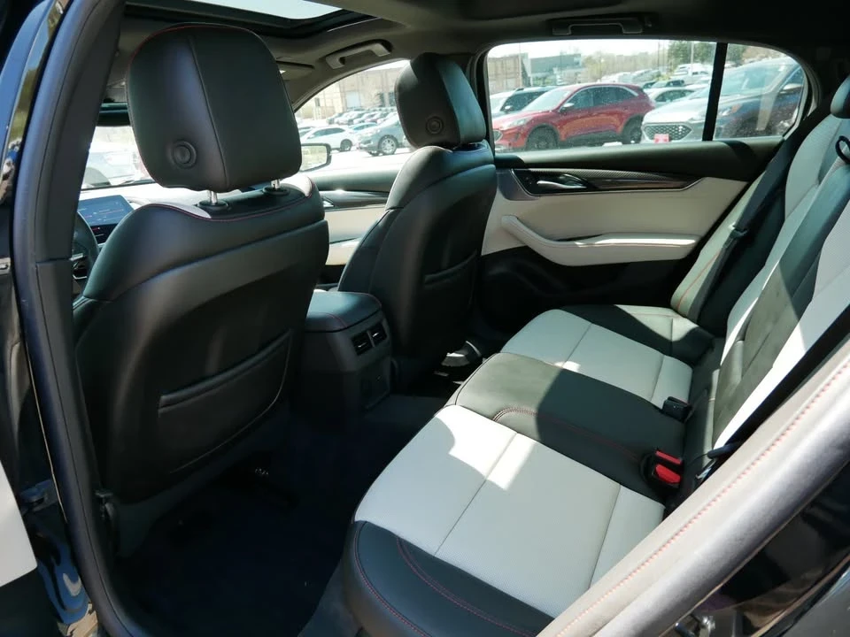2024 Cadillac CT5-V - Image 6 of 7
