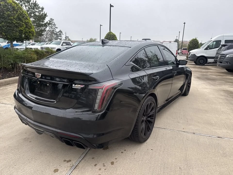 2024 Cadillac CT5-V - Image 2 of 4