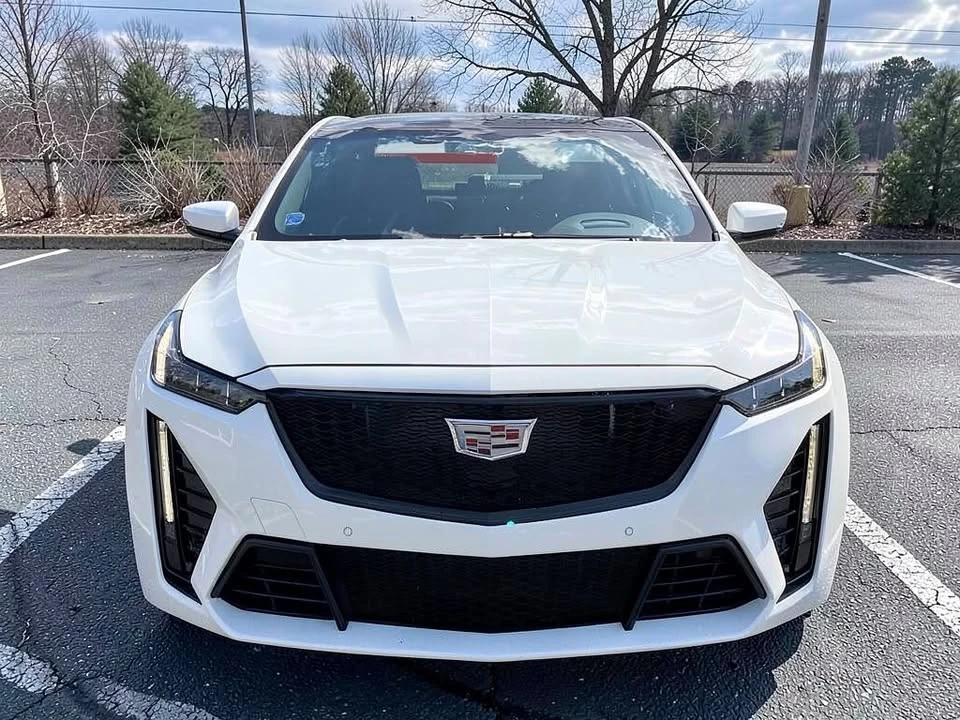 2024 Cadillac CT5-V - Image 2 of 8