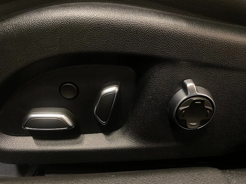 2024 Cadillac CT5-V - Image 12 of 19