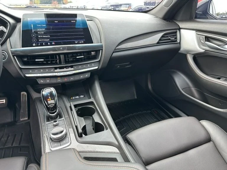 2024 Cadillac CT5-V - Image 11 of 20