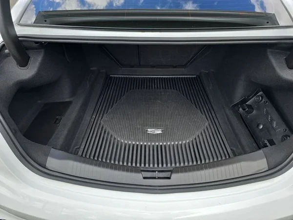 2024 Cadillac CT5-V - Image 16 of 17