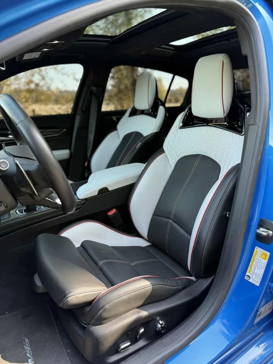 2024 Cadillac CT5-V Blackwing - Image 12 of 19