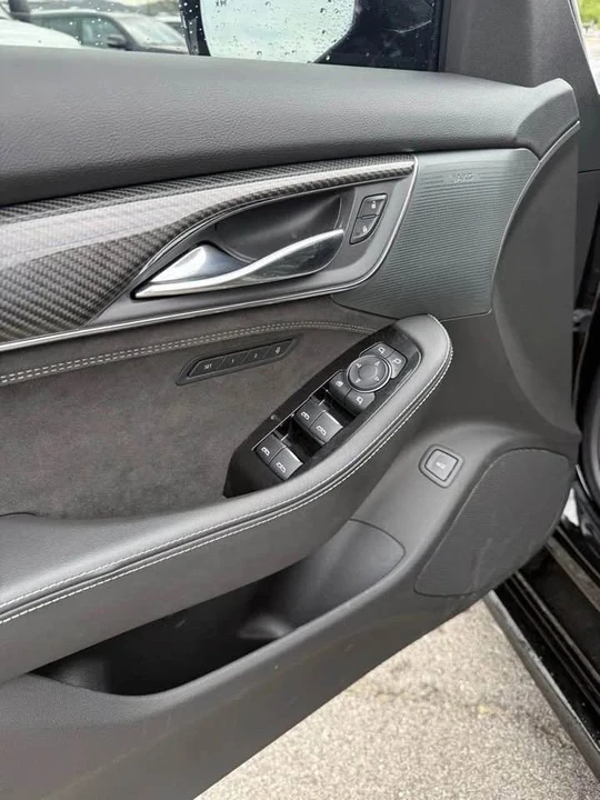 2024 Cadillac CT5-V Blackwing - Image 7 of 10