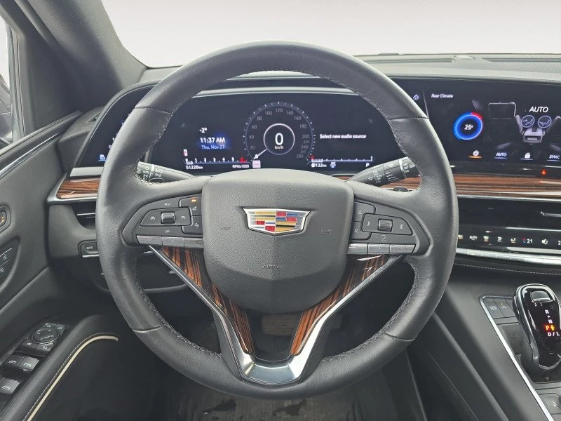 2024 Cadillac Escalade 5th Gen - Image 12 of 15